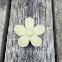 Load image into Gallery viewer, Matte Flower Hair Clips