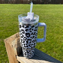 Load image into Gallery viewer, Western 40oz Printed Tumblers