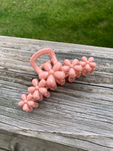 Load image into Gallery viewer, Floral Hair Clips