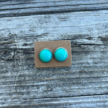 Load image into Gallery viewer, Smiley Face Earrings