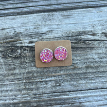 Load image into Gallery viewer, Smiley Face Earrings