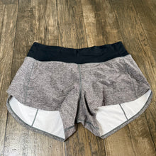 Load image into Gallery viewer, Lulu Speed Up Shorts 8 Tall
