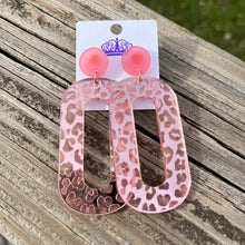 Load image into Gallery viewer, Leopard Oval Earrings
