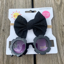 Load image into Gallery viewer, Kids Sunglasses and Bows Set
