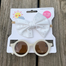 Load image into Gallery viewer, Kids Sunglasses and Bows Set
