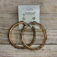 Load image into Gallery viewer, Glittery Hoops and Stud Earrings Set
