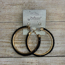 Load image into Gallery viewer, Glittery Hoops and Stud Earrings Set
